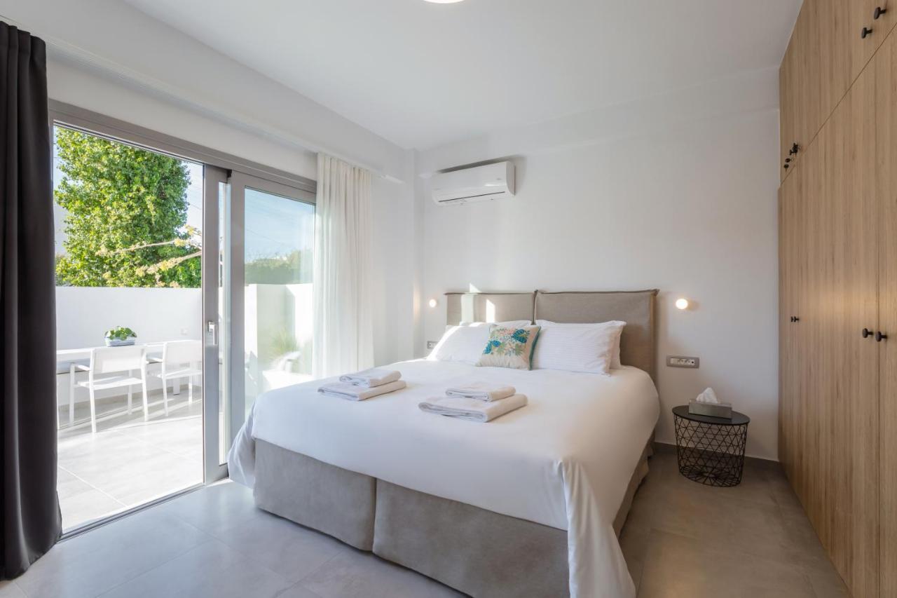 Hermes&dione Apartment