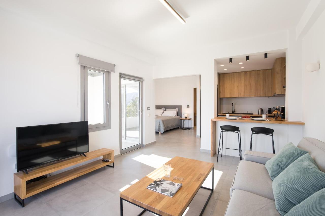 Hermes&dione Apartment *
